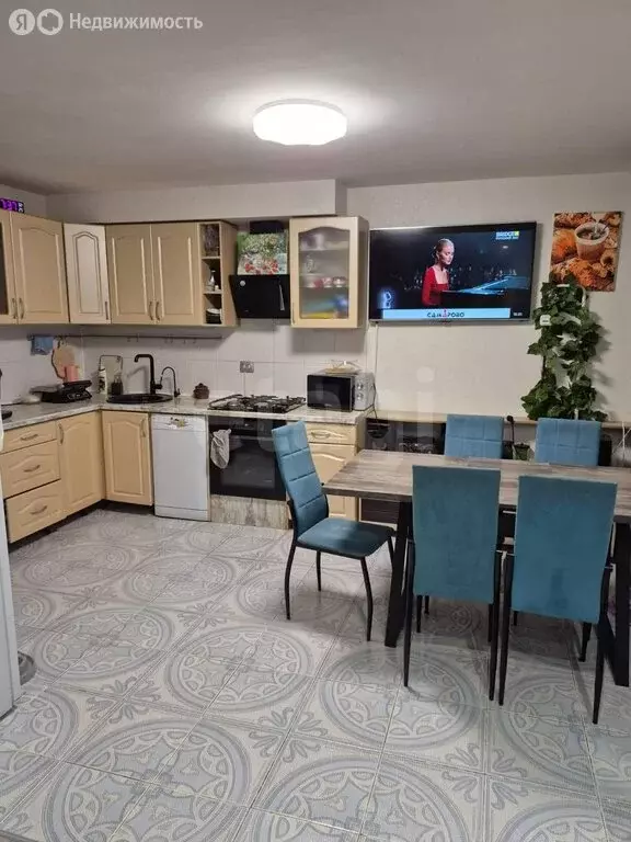 4-комнатная квартира: Миасс, проспект Октября, 21 (77.5 м) - Фото 1