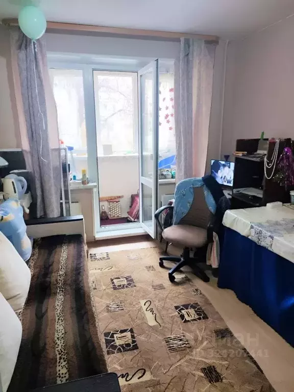 Комната Челябинская область, Челябинск Батумская ул., 12 (13.0 м) - Фото 1