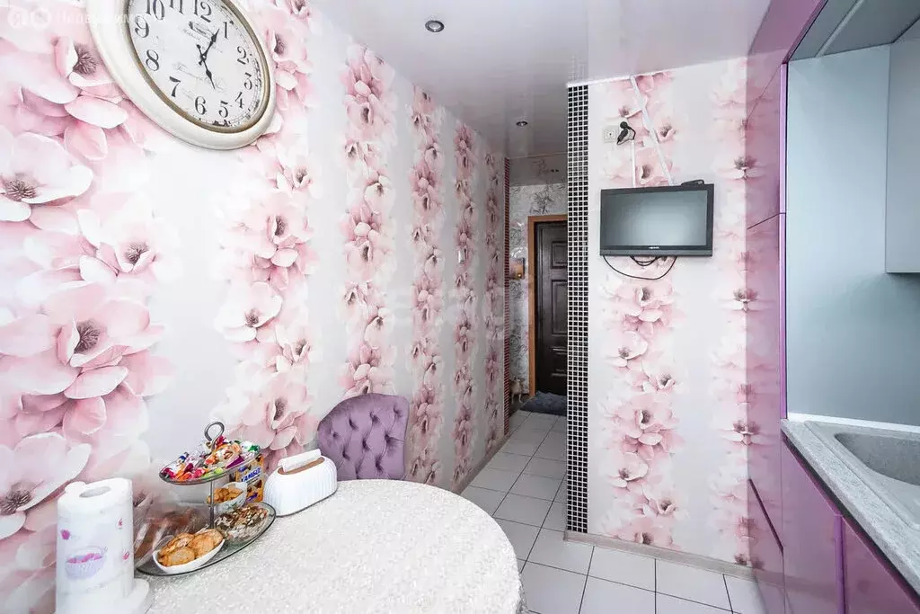 3-комнатная квартира: Бердск, Новосибирская улица, 18 (61 м) - Фото 1