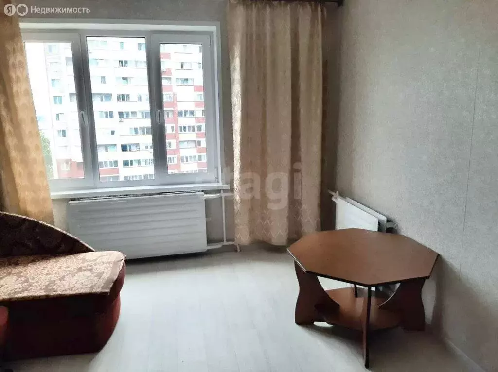 4-комнатная квартира: Ижевск, улица А.Н. Сабурова, 13 (68.9 м) - Фото 2