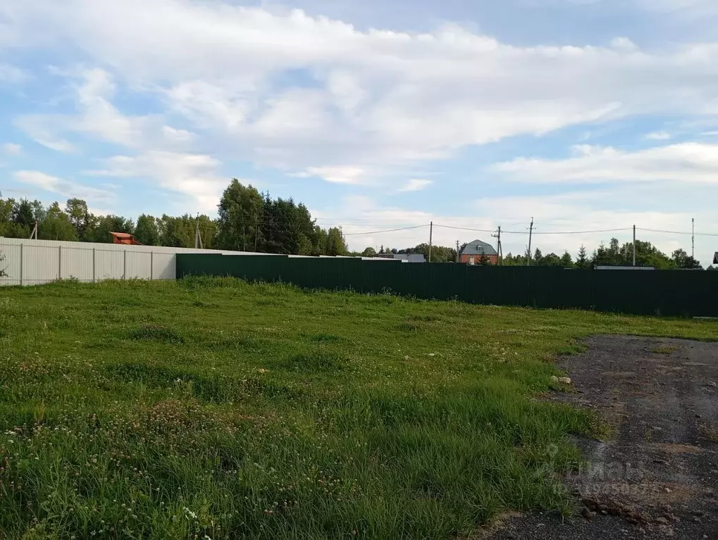 Участок в Московская область, Рузский муниципальный округ, д. Грибцово ... - Фото 0