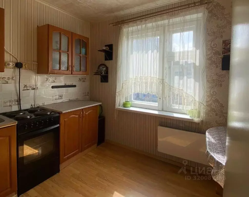 2-к кв. Кировская область, Киров просп. Строителей, 9к1 (49.6 м) - Фото 0