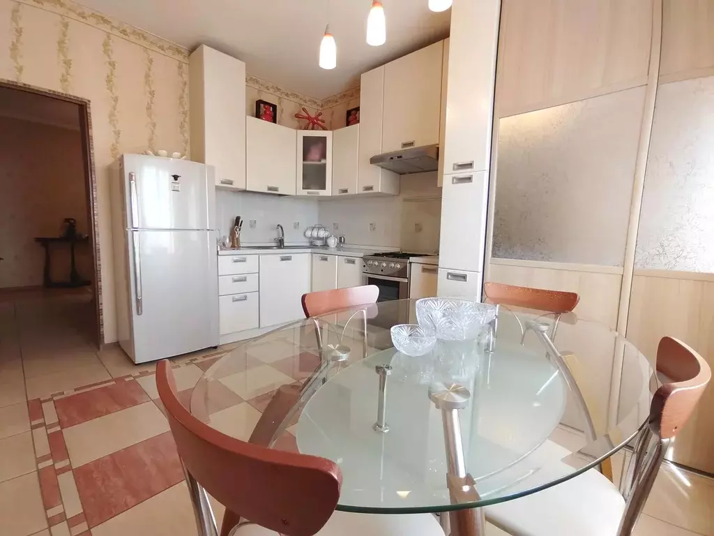 Продаётся 2-к квартира, 68 м - Фото 1
