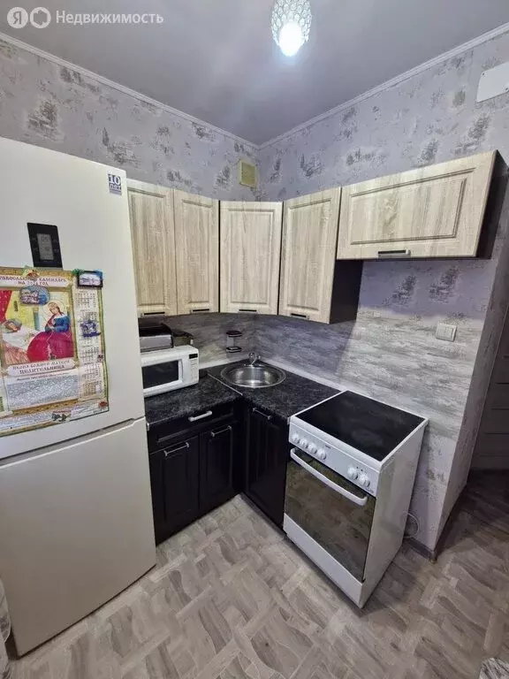 3-комнатная квартира: Ленинск-Кузнецкий, проспект Кирова, 89 (51 м) - Фото 0