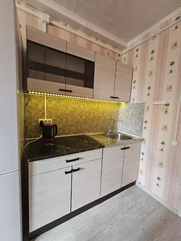 1-к кв. Тюменская область, Тюмень ул. Пермякова, 79 (38.0 м) - Фото 0