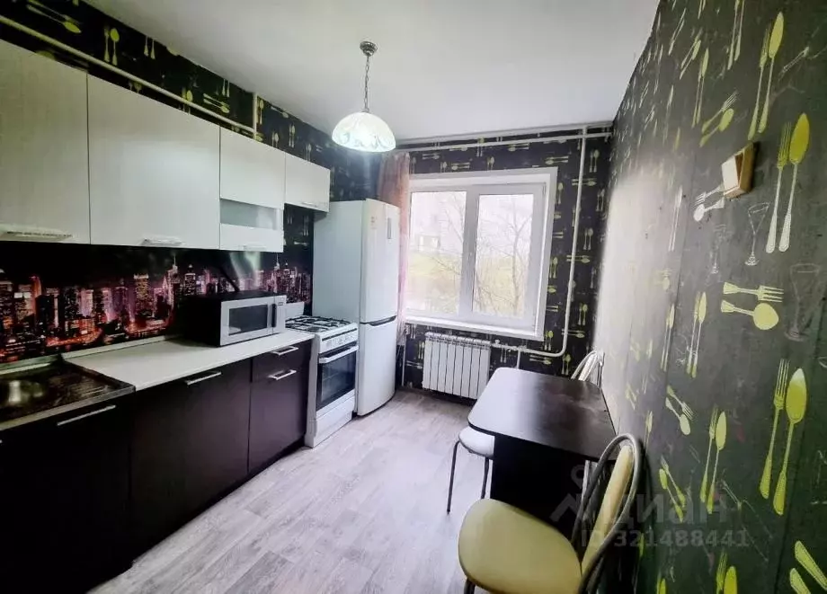 2-к кв. Пермский край, Березники ул. Мира, 130 (49.6 м) - Фото 0