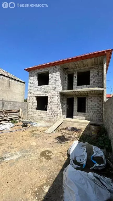 Дом в Махачкала, квартал Южанка, 4-й Майский тупик (220 м) - Фото 1