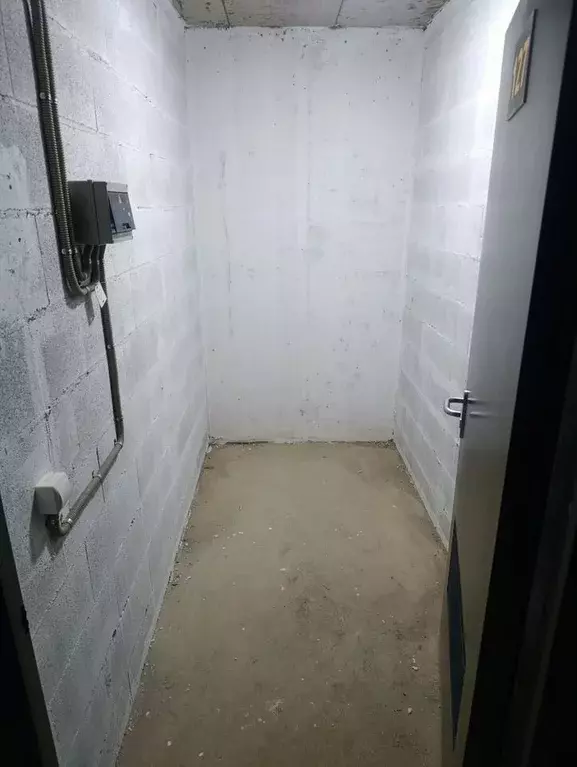 Гараж в Санкт-Петербург пос. Парголово, дор. Михайловская, 6 (10 м) - Фото 1