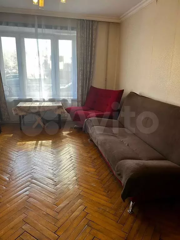 Комната 12 м в 3-к., 1/9 эт. - Фото 0