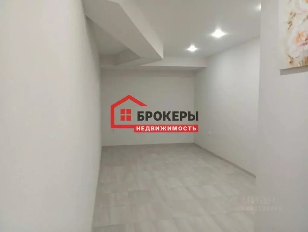 Помещение свободного назначения в Севастополь ул. Колобова, 34/1 (17 ... - Фото 2