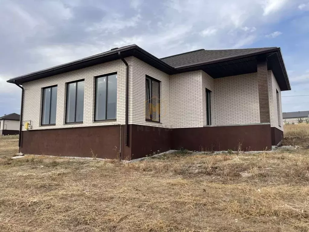 Дом в Белгородская область, Строитель Яковлевский городской округ, ул. ... - Фото 2