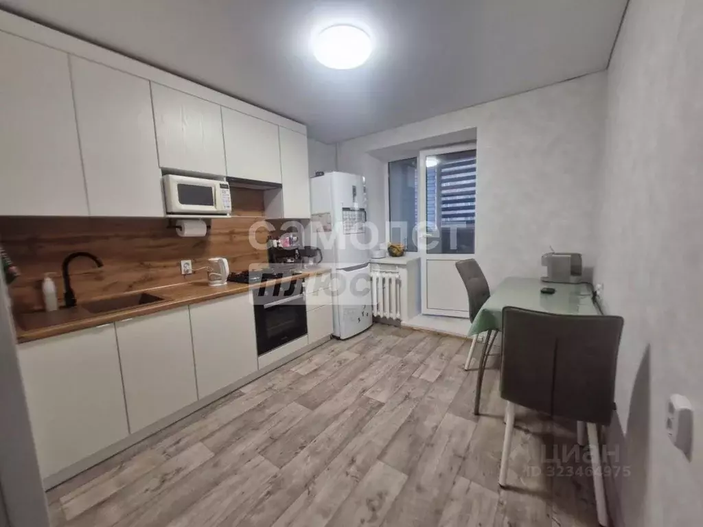 1-к кв. Башкортостан, Кумертау ул. Машиностроителей (49.0 м) - Фото 1