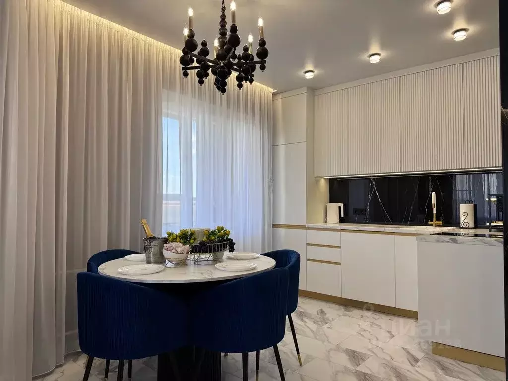 2-к кв. Челябинская область, Магнитогорск просп. Ленина, 87А (70.0 м) - Фото 1