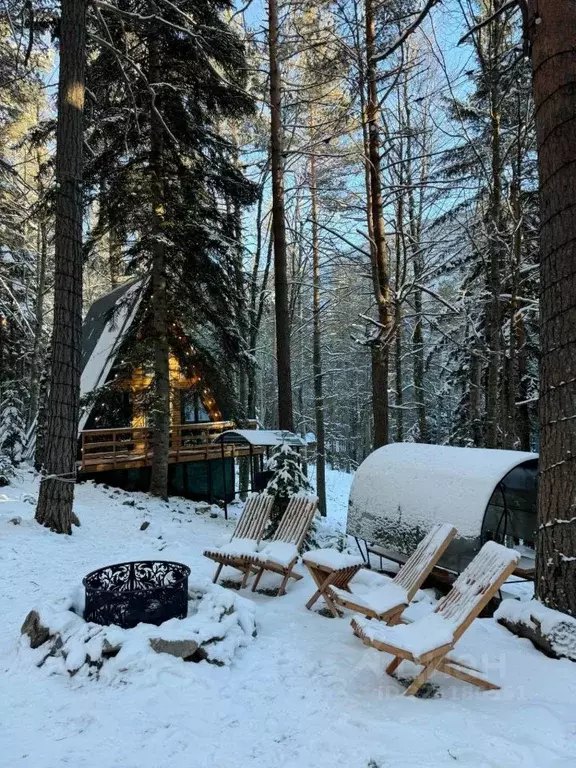 Дом в Карачаево-Черкесия, Зеленчукский район, с. Архыз ул. Ленина, 8/4 ... - Фото 1