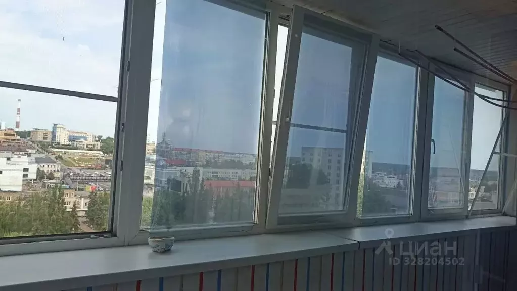 2-к кв. Курская область, Курск ул. Карла Либкнехта, 2 (50.0 м) - Фото 1