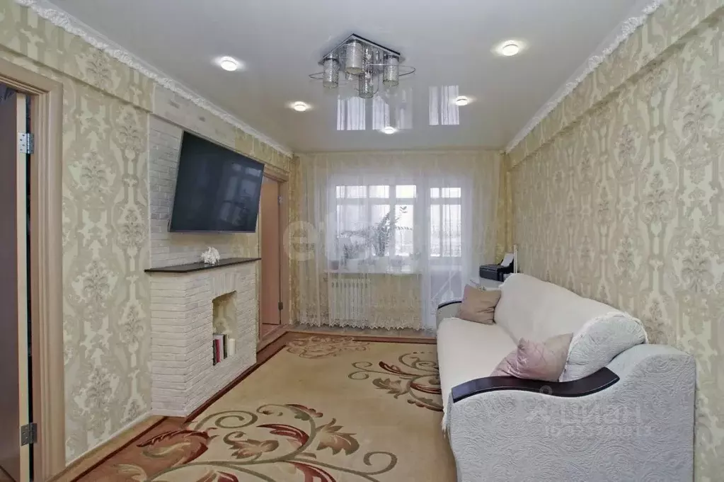 3-к кв. Омская область, Омский район, пос. Ростовка 9 (48.5 м) - Фото 1