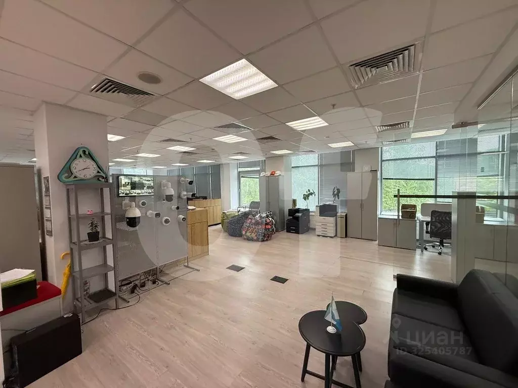 Офис в Москва ул. Обручева, 52с3 (1267 м) - Фото 1