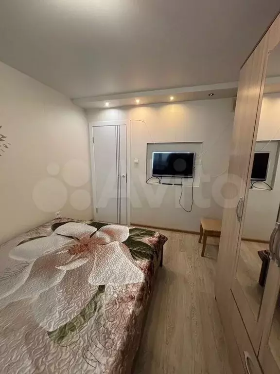 1-к. квартира, 40 м, 1/10 эт. - Фото 0