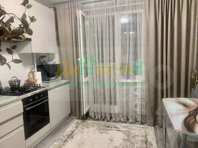 2-к кв. Белгородская область, Белгород ул. Есенина, 12 (51.0 м) - Фото 1