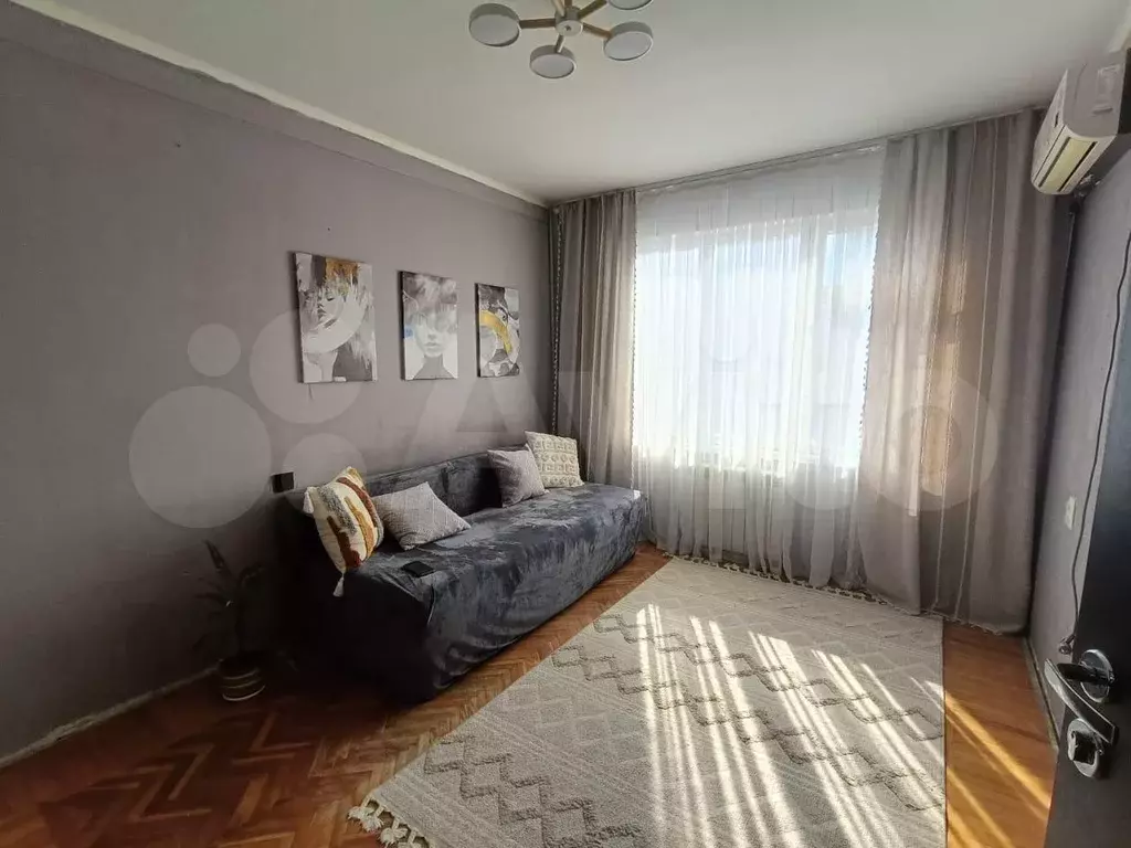 2-к. квартира, 46 м, 8/9 эт. - Фото 1