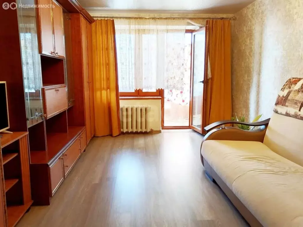 3-комнатная квартира: Протвино, Северный проезд, 7 (64.3 м) - Фото 1