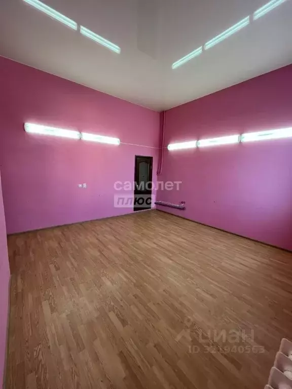 Помещение свободного назначения в Свердловская область, ... - Фото 2