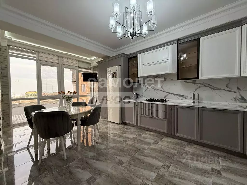 2-к кв. Дагестан, Каспийск просп. Акулиничева, 23к2 (73.0 м) - Фото 1