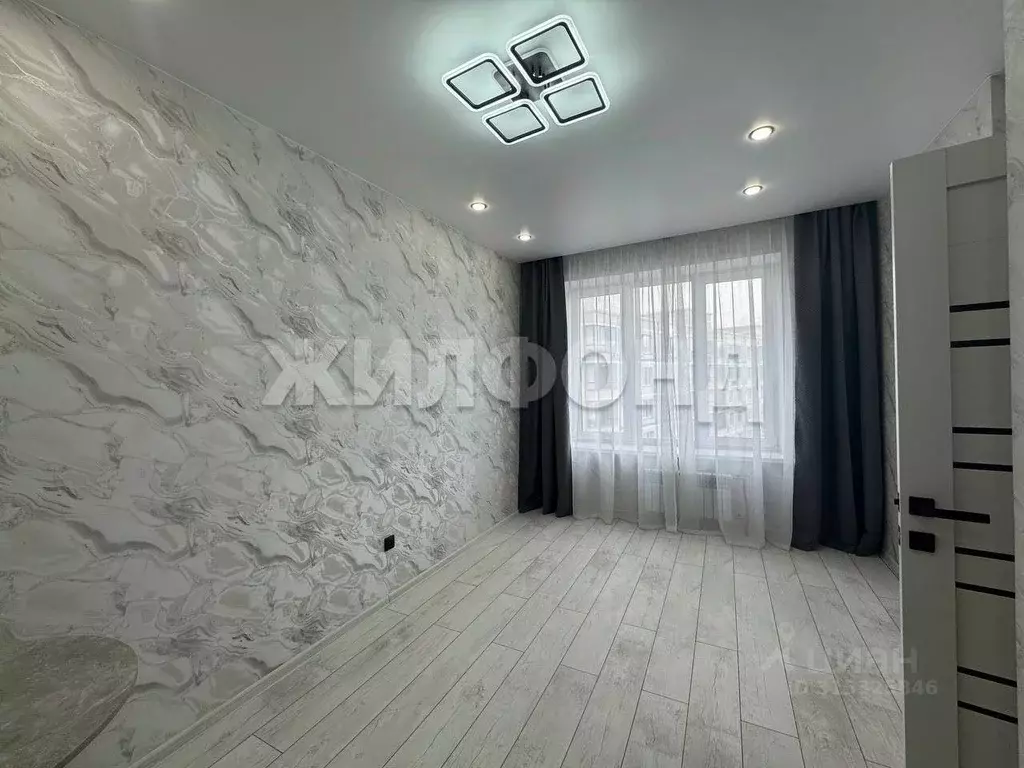 1-к кв. Хакасия, Абакан ул. Генерала Тихонова, 8 (32.7 м) - Фото 0