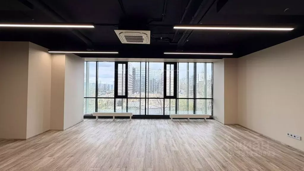 Офис в Санкт-Петербург Кубинская ул., 82к2 (67 м) - Фото 1