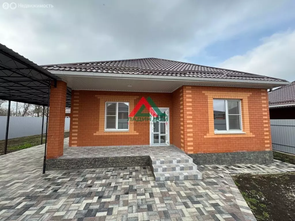 Дом в село Красносельское, микрорайон Северный (112 м) - Фото 1