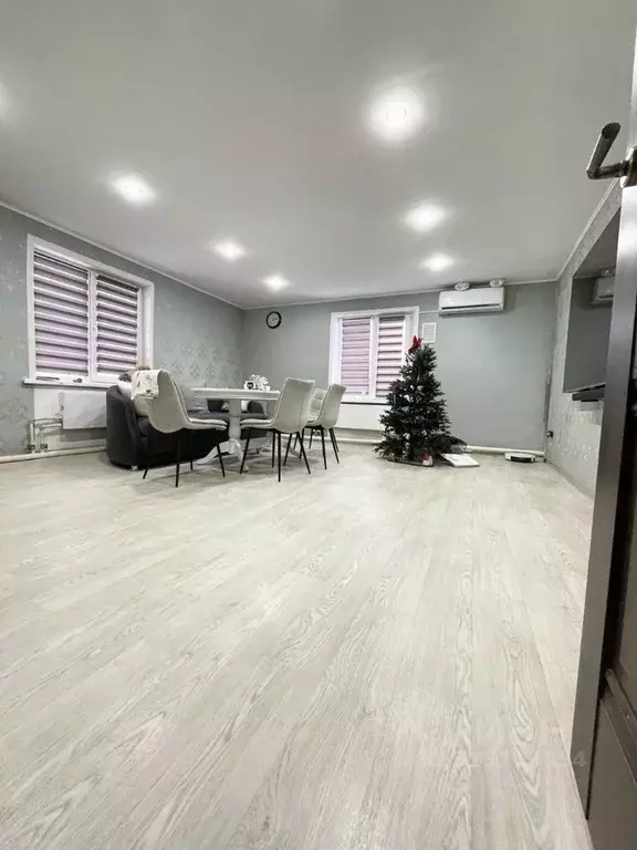 Дом в Алтайский край, Барнаул Аэродромная ул., 18 (100 м) - Фото 2