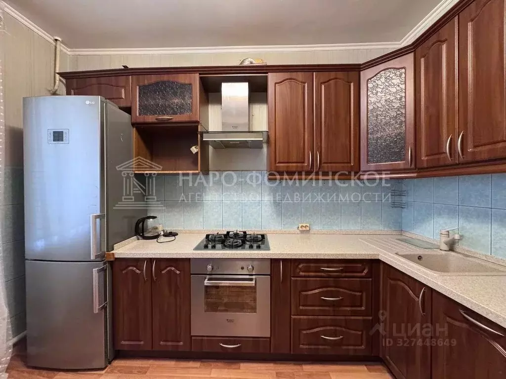 3-к кв. Московская область, Наро-Фоминск ул. В/Городок 3, 3 (79.5 м) - Фото 1