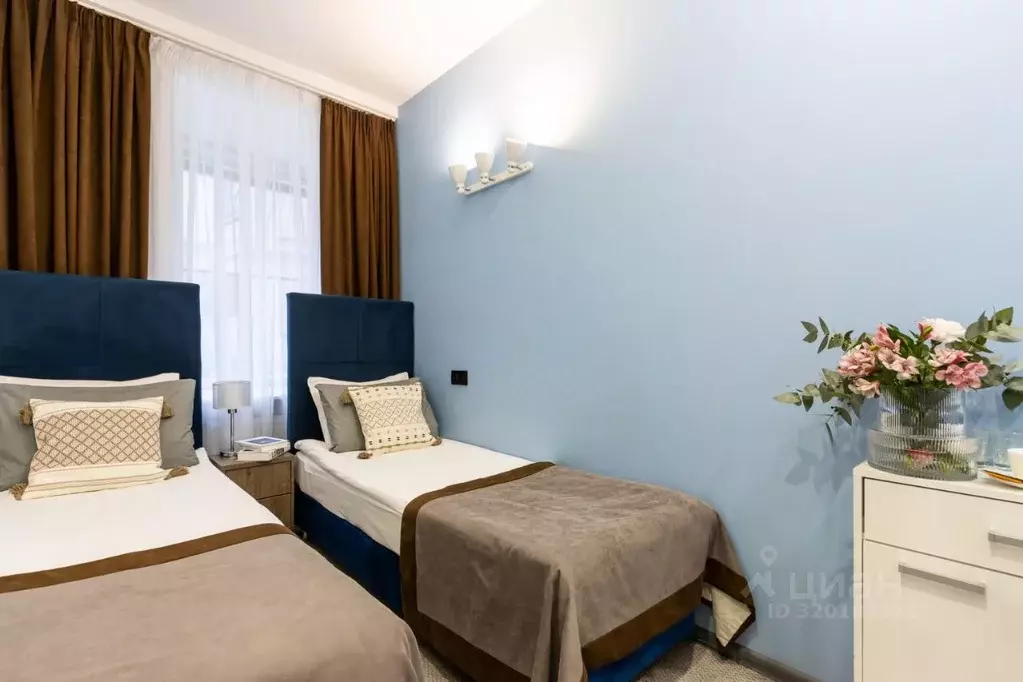 Комната Санкт-Петербург Миллионная ул., 16 (13.0 м) - Фото 0