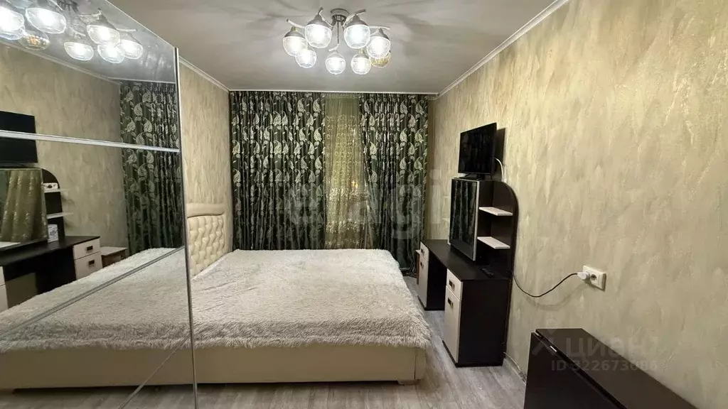 3-к кв. Ямало-Ненецкий АО, Новый Уренгой Ленинградский просп., 14А ... - Фото 1