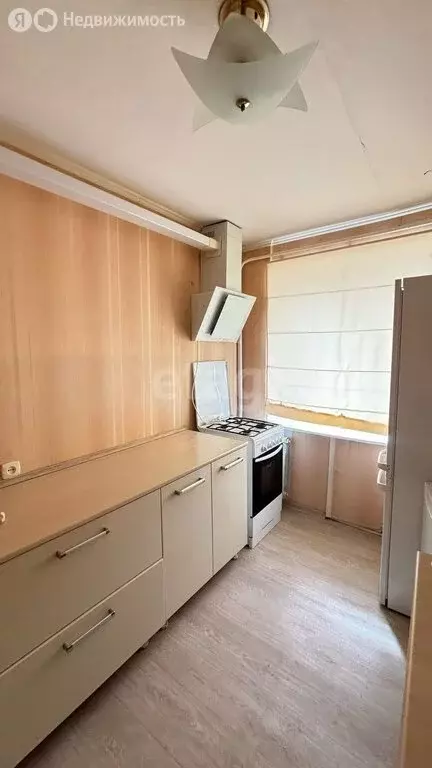 3-комнатная квартира: Салават, Ленинградская улица, 47 (59 м) - Фото 0