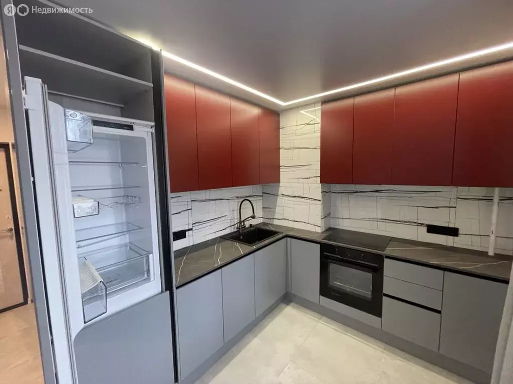 1-комнатная квартира: Евпатория, проспект Победы, 87 (39 м) - Фото 2