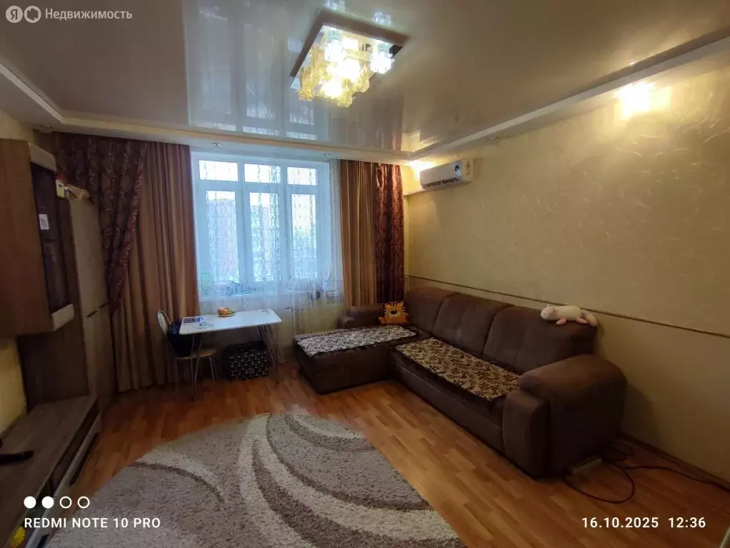 3-комнатная квартира: Екатеринбург, улица Орденоносцев, 4 (87.8 м) - Фото 1