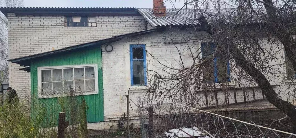 Дом в Брянская область, Брянск Коммунальная ул. (45 м) - Фото 1
