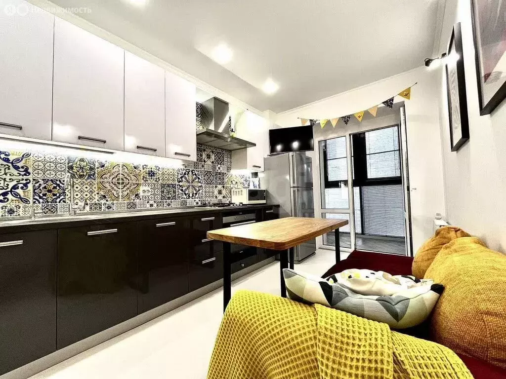 1-комнатная квартира: Тверь, улица Павлова, 17 (49 м) - Фото 1