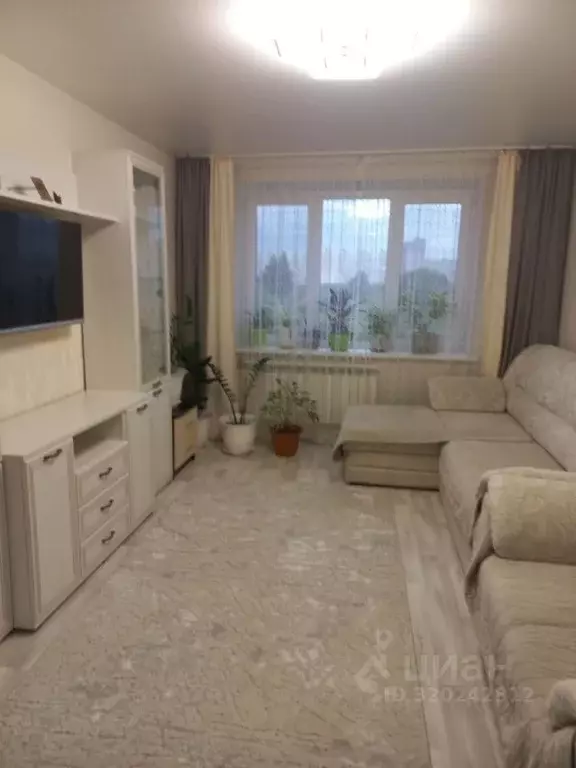 2-к кв. Татарстан, Нижнекамск Южная ул., 6 (50.3 м) - Фото 1