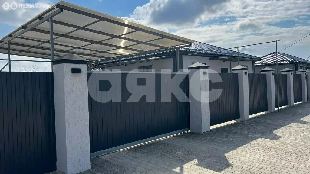 Дом в посёлок Стрелка, улица Дружбы (88 м) - Фото 1