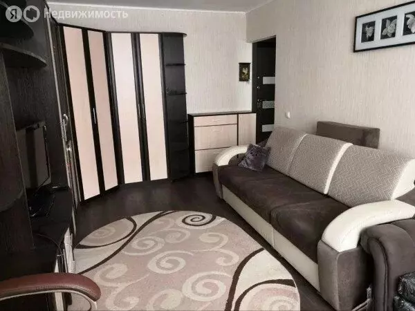 1-комнатная квартира: Усть-Илимск, улица Героев Труда, 13 (30 м) - Фото 1