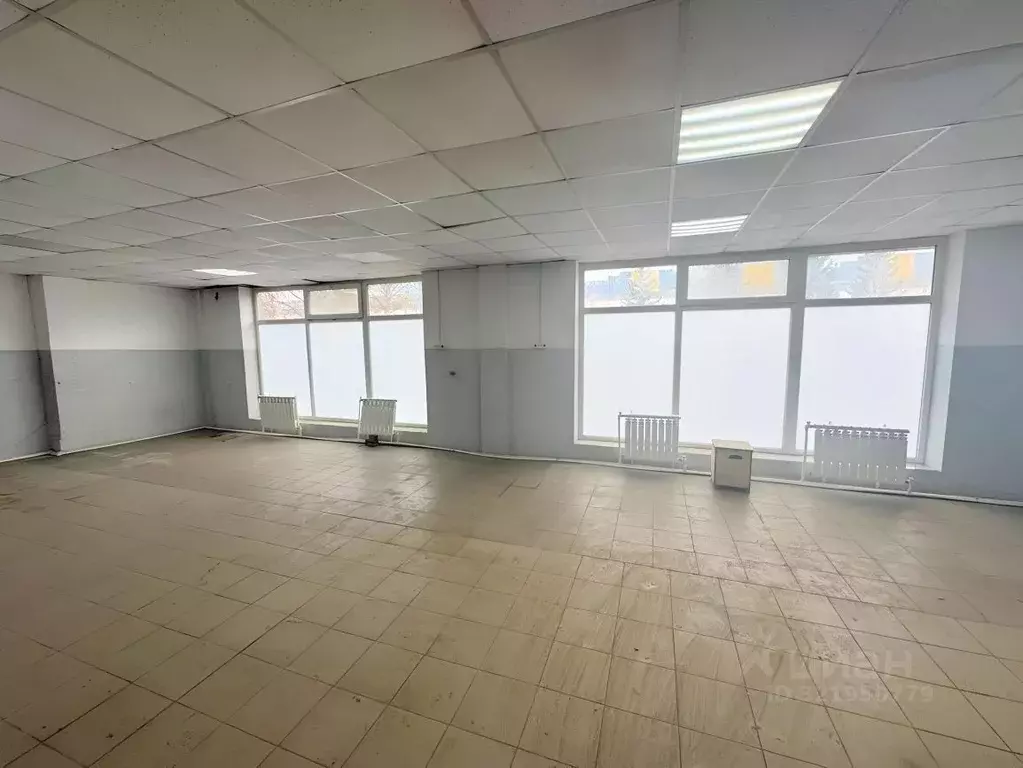 Помещение свободного назначения в Свердловская область, Екатеринбург ... - Фото 1