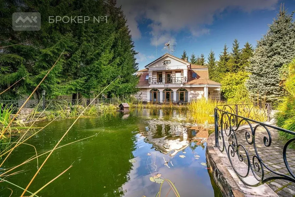 Дом в Санкт-Петербург пос. Парголово, Колхозная ул. (250 м) - Фото 2