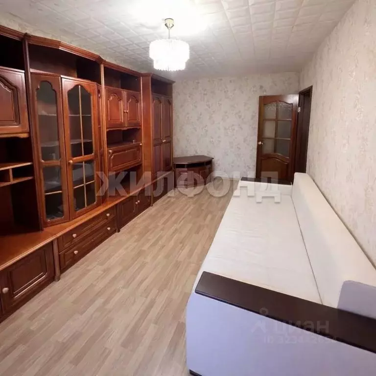 2-к кв. Брянская область, Брянск пер. 2-й Мичурина, 1 (48.2 м) - Фото 1