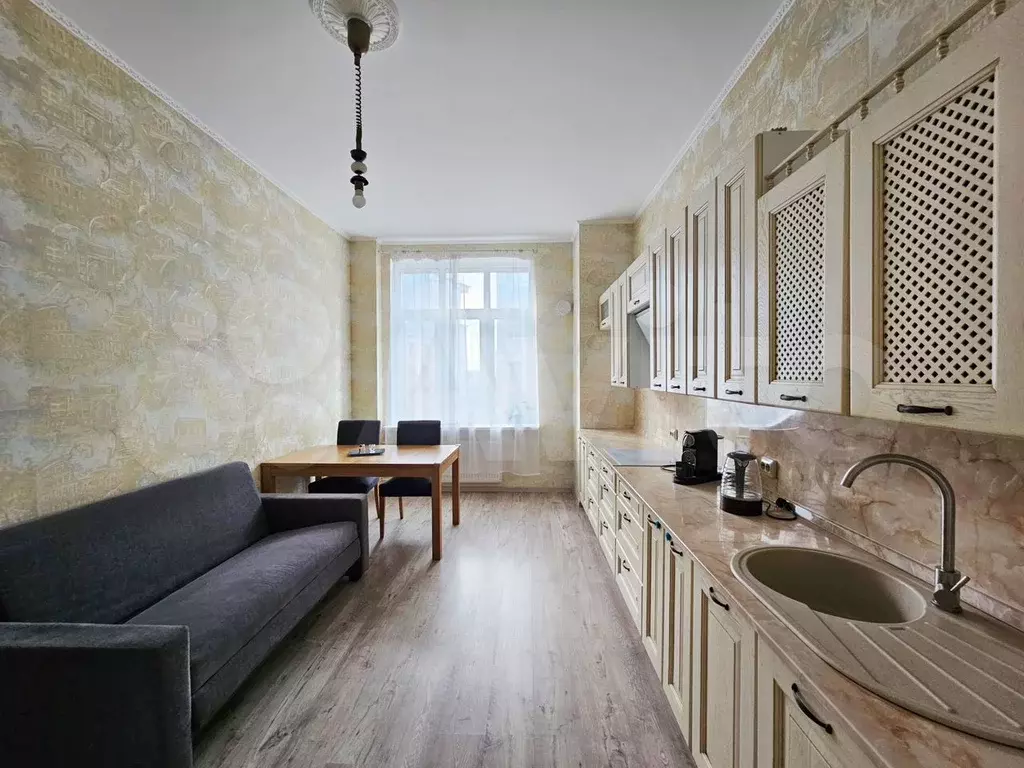 2-к. квартира, 77 м, 7/8 эт. - Фото 0