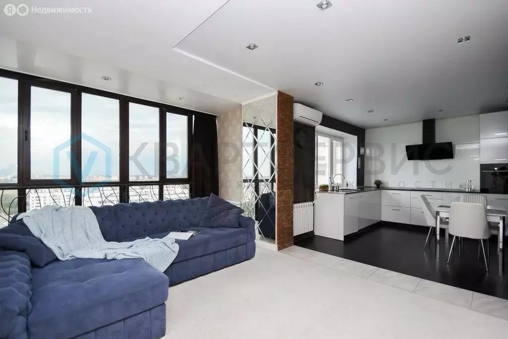 3-комнатная квартира: Омск, улица Дианова, 27 (135.2 м) - Фото 1