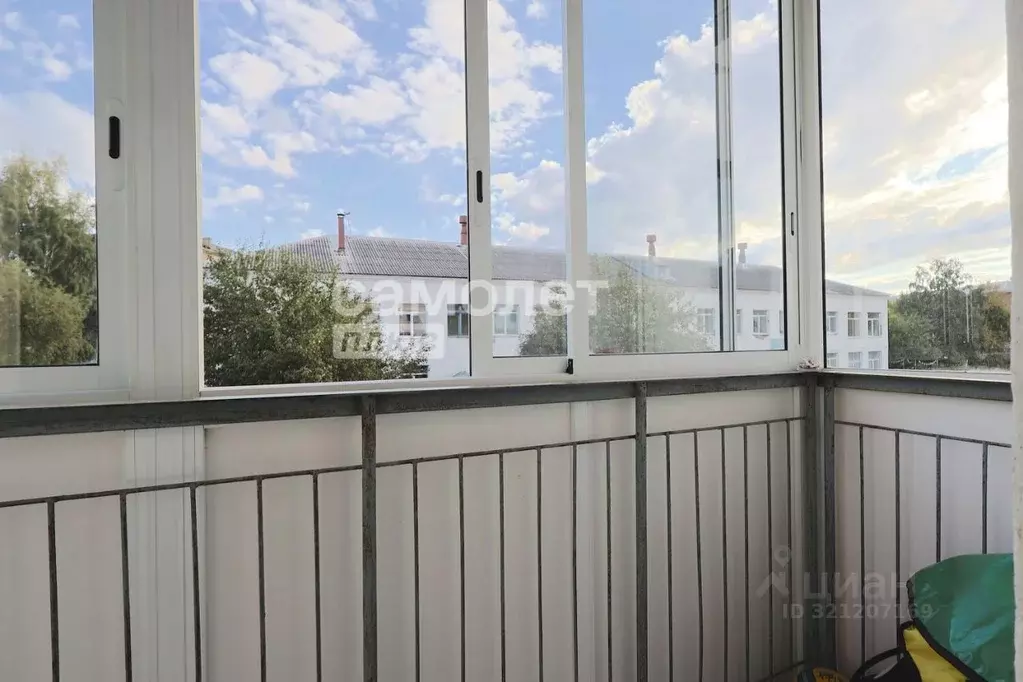 1-к кв. Кемеровская область, Кемерово Рекордный пер., 5 (32.0 м) - Фото 1