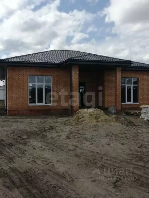 Дом в Курская область, Курский район, Рышковский сельсовет, д. Зорино ... - Фото 0