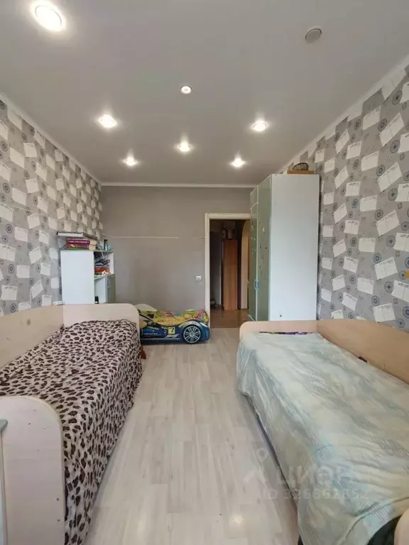 3-к кв. Самарская область, Тольятти ул. 40 лет Победы, 61 (79.0 м) - Фото 2